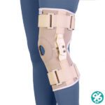 خرید اینترنتی زانوبند نئوپرن مفصل دار طب و صنعت کد 45120 در سایزبندی